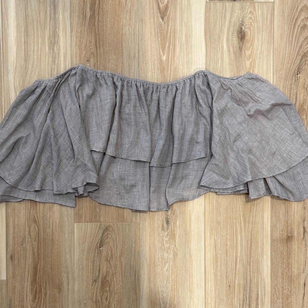 Fashion Nova Crop Gray Top